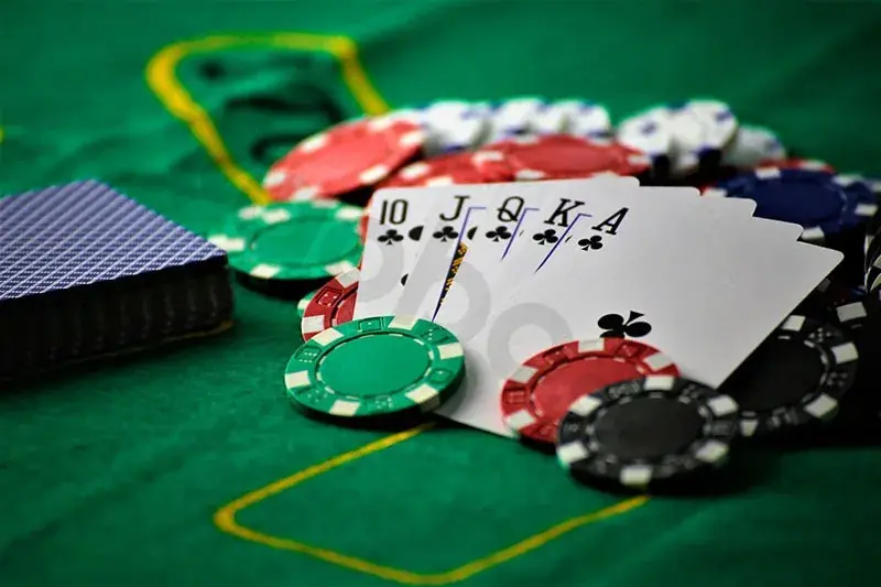 Magic Red poker game